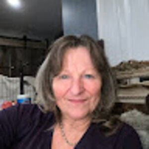 Meet your Posher, Pamela